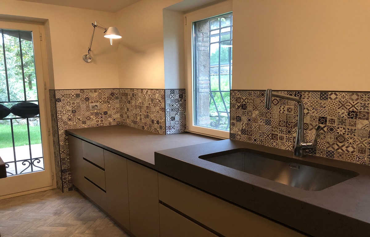 luvaelestelle-casale-cucina