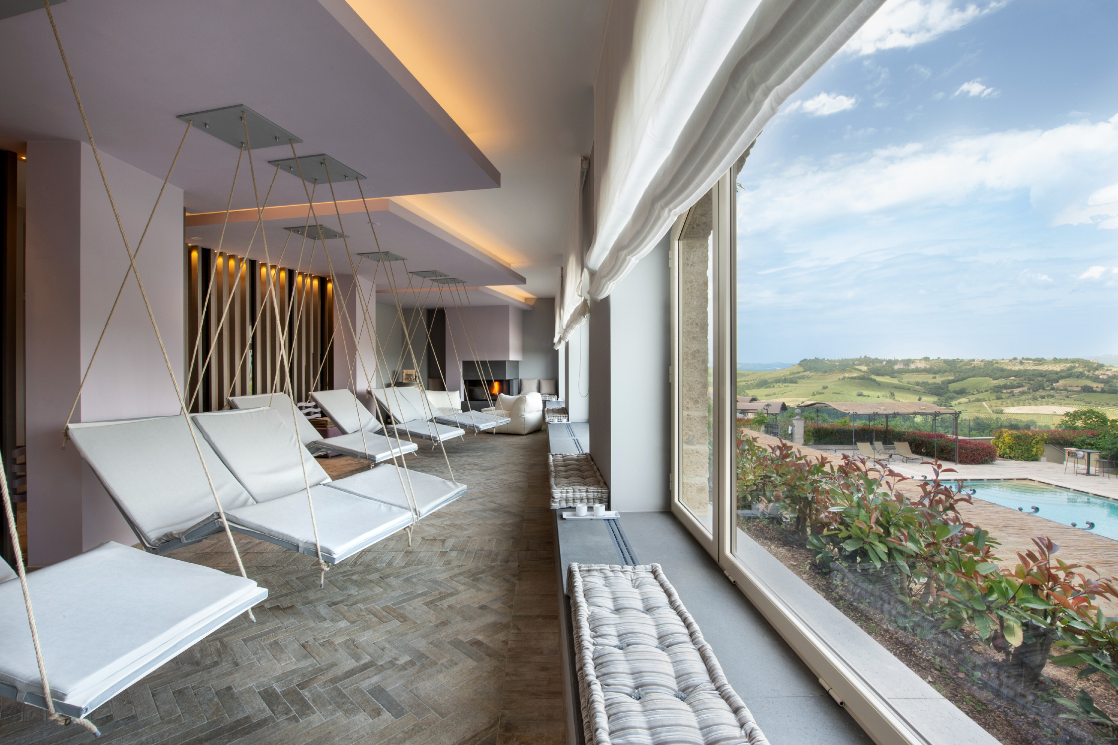 spa-panoramic-room