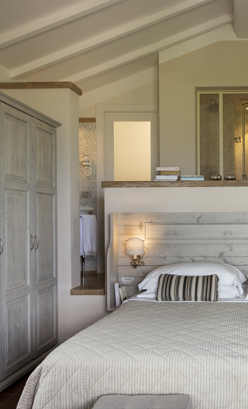 romatic-suite-listing