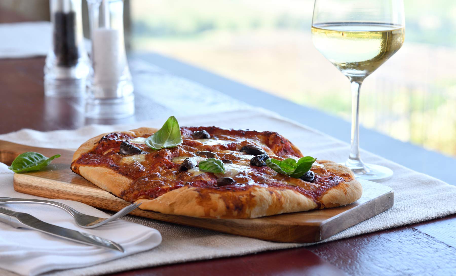 altaroccawineresort-invinum-bistrot-pizza