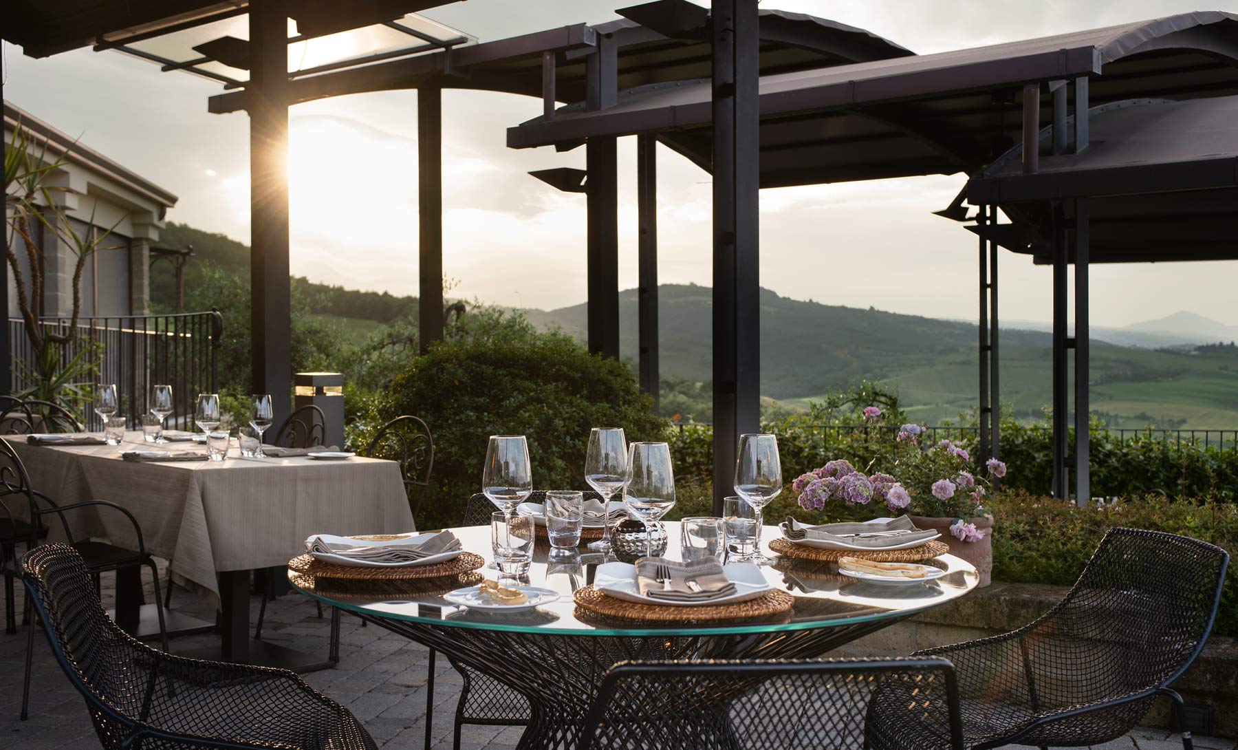 altaroccawineresort-invinum-gourmet-terrazza